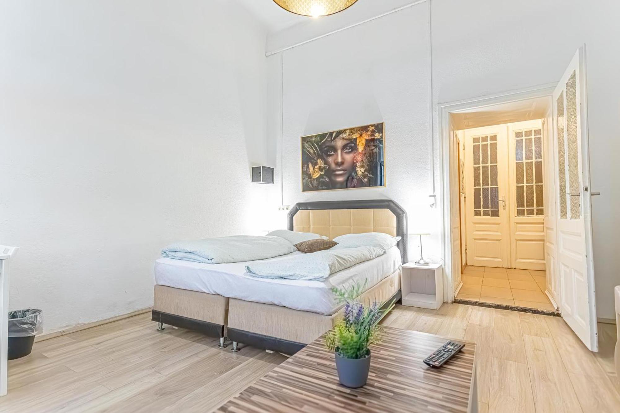 Chic Apartment- Suitable For Longstays Near Matzleinsforferplatz Bécs Kültér fotó